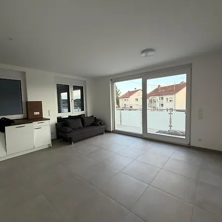 Apartamento Moderne 4-zimmer-wohnung Mit Balkon, Fernblick, Parkplatz, Wlan, Einbaukueche, Bad & Gaeste-wc Grafenau (Bavaria)